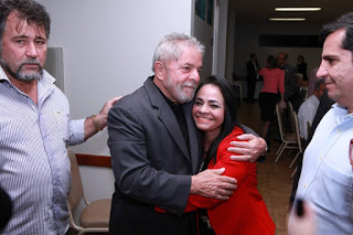 Resultado de imagem para Moema com Lula presidente