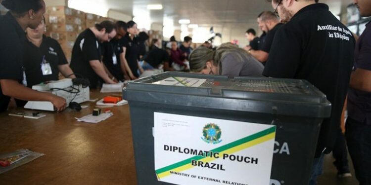 brasil-tem-numero-recorde-de-eleitores-no-exterior