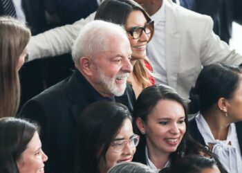 em-mensagem-nas-redes,-lula-diz-que-2023-foi-para-arrumar-a-casa 