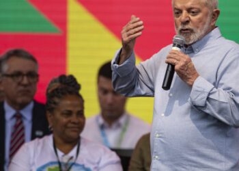 lula-diz-que-trabalhou-em-2023-para-que-brasil-voltasse-a-normalidade