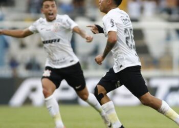 corinthians-supera-guarani-nos-penaltis-e-segue-vivo-na-copinha