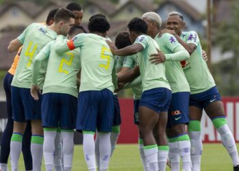 selecao-encerra-periodo-de-treinos-na-granja-comary-para-pre-olimpico