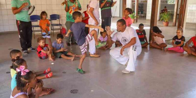 encerramento-do-educarte-ferias-na-escola-municipal-vila-praiana-e-marcado-por-muita-alegria-e-reconhecimento