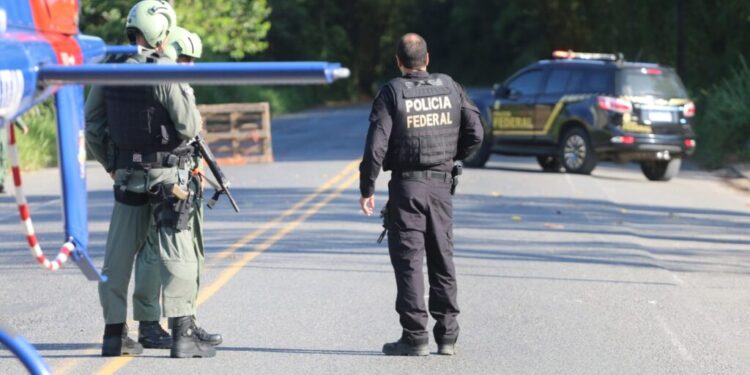 integracao-entre-as-policias-da-bahia,-ce,-pe-e-se-impede-planejamento-para-ataque-a-carro-forte