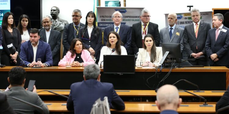 empresarios-afetados-por-reoneracao-da-folha-cobram-devolucao-de-mp