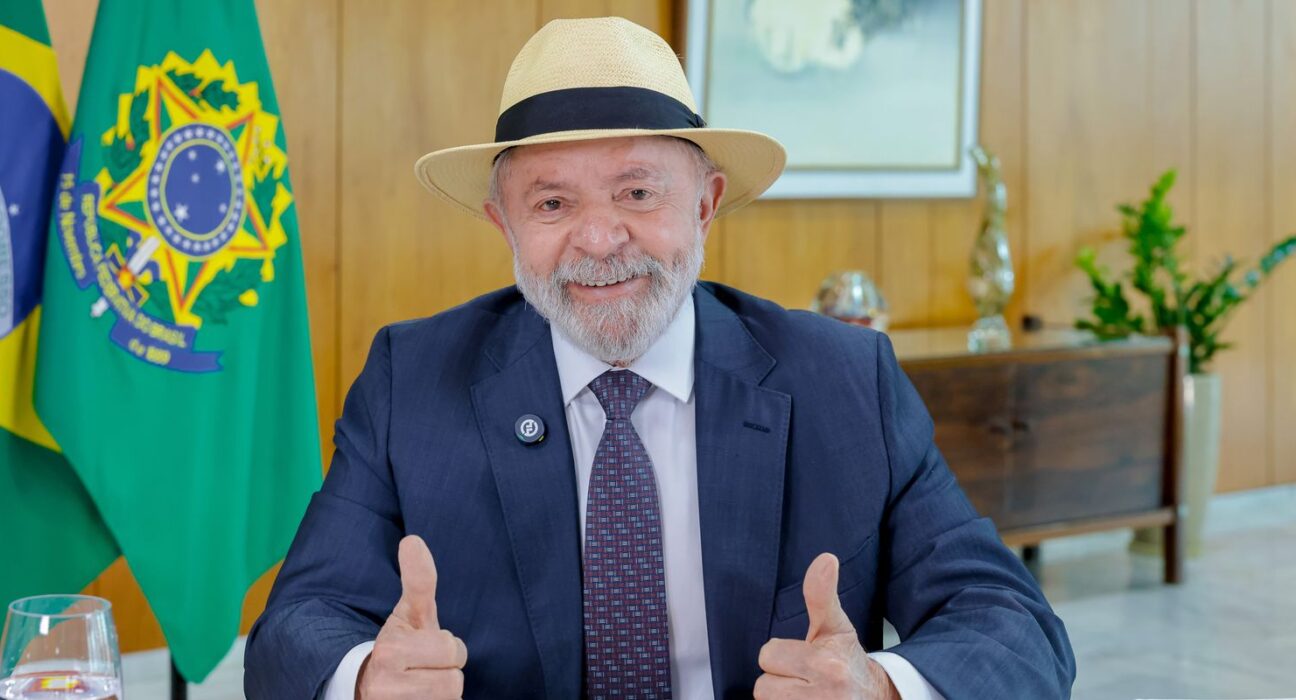 lula-faz-exames-de-imagem-da-cabeca-e-esta-liberado-para-viagens