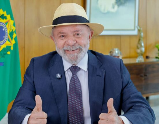 lula-faz-exames-de-imagem-da-cabeca-e-esta-liberado-para-viagens