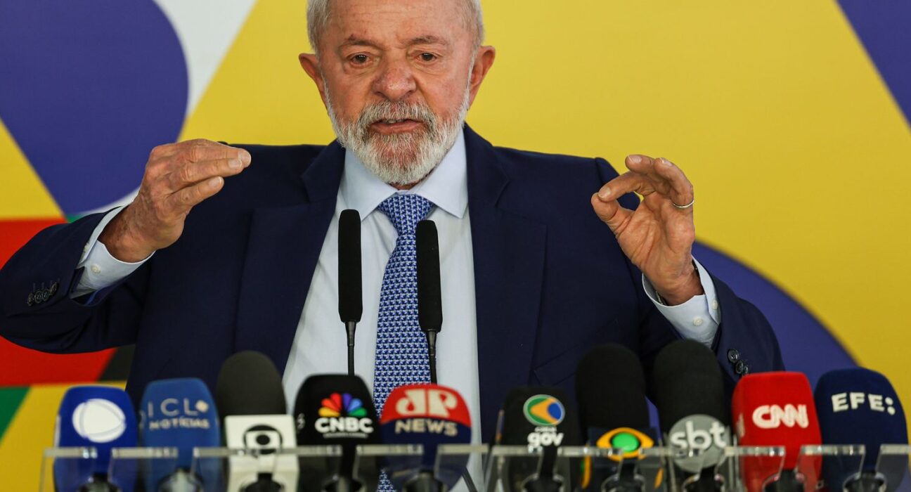 queda-nas-pesquisas-sera-revertida-com-as-entregas,-diz-lula