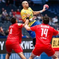 brasil-oscila,-mas-supera-chile-na-2a-fase-do-mundial-de-handebol