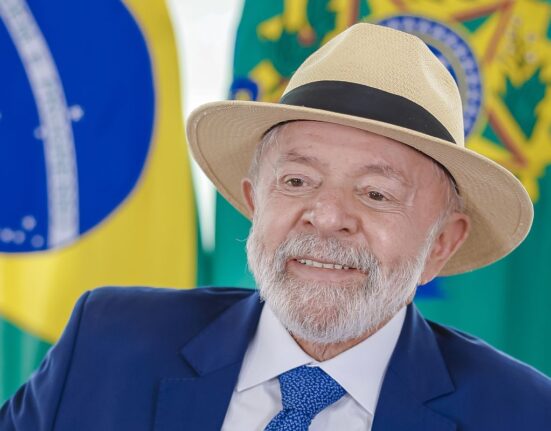 lula-deve-viajar-para-russia-em-maio