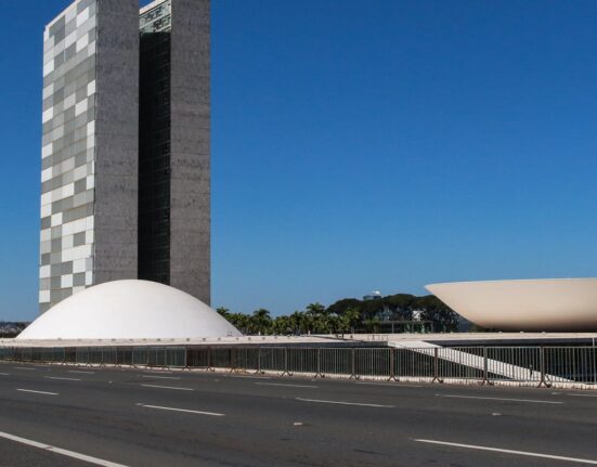 senado-e-camara-elegem-novos-presidentes-neste-sabado