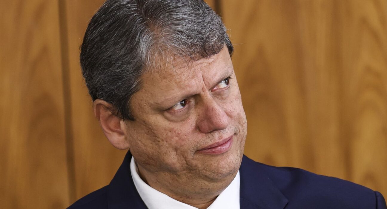 moraes-arquiva-pedido-para-incluir-tarcisio-em-inquerito-do-golpe