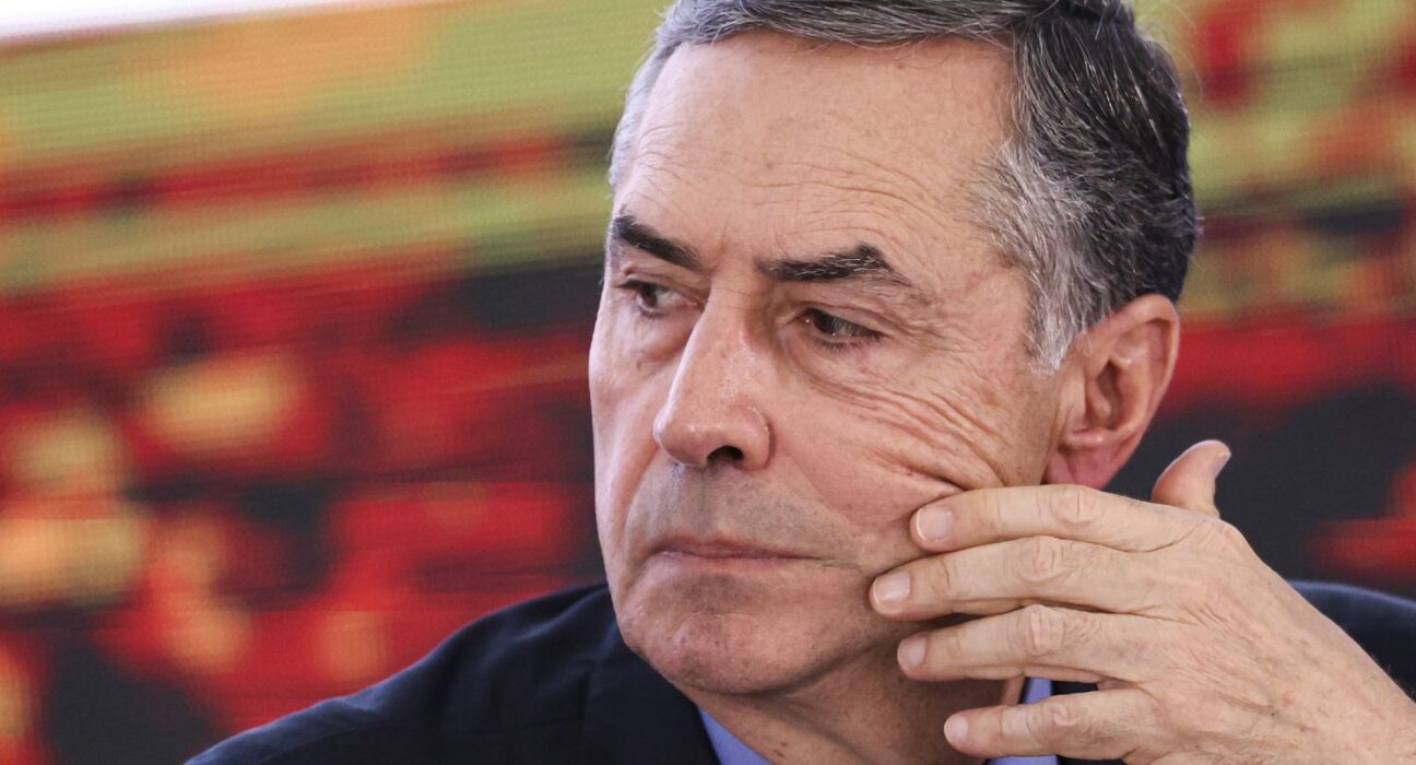 barroso-diz-que-nao-e-justo-criticar-stf-por-cumprir-constituicao
