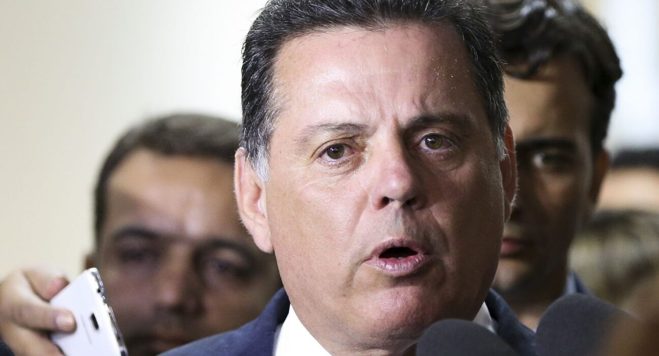 gilmar-mendes-suspende-investigacao-contra-ex-governador-de-goias