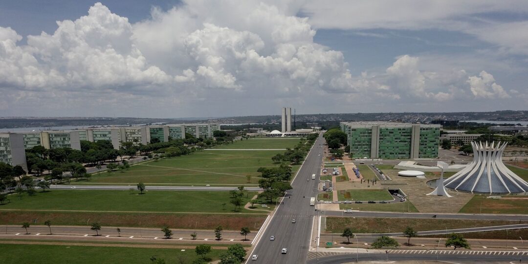 stf:-poder-publico-nao-e-responsavel-direto-por-divida-de-terceirizada