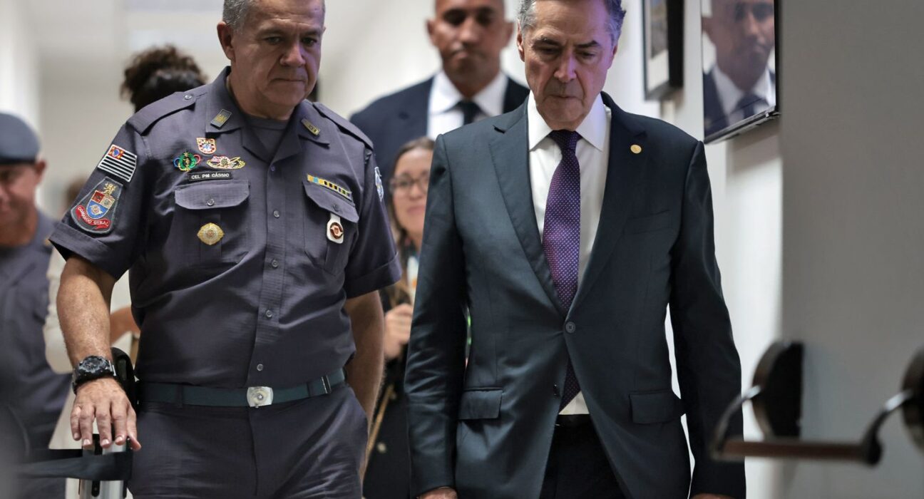 policia-de-sp-apresenta-novo-sistema-de-cameras-corporais-ao-stf