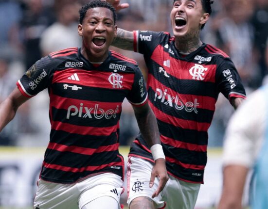 flamengo-goleia-marica-e-confirma-titulo-da-taca-guanabara-de-2025