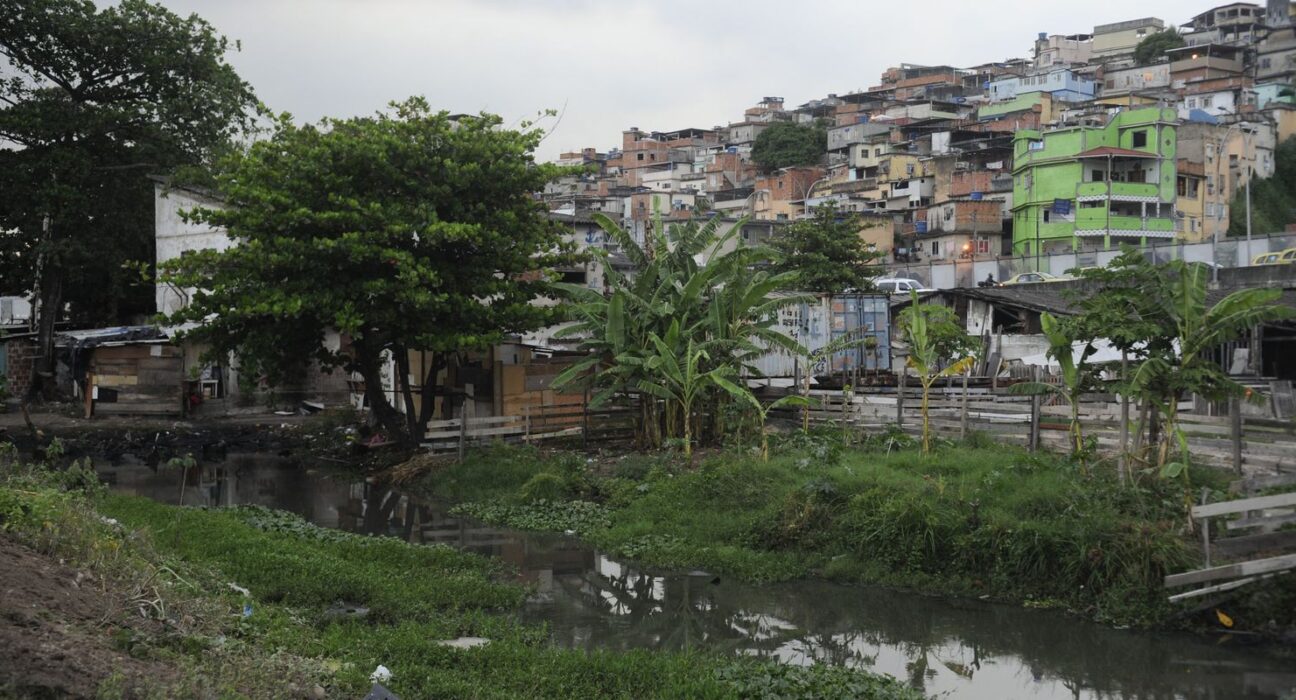 estudo-genetico-na-mare-mostra-evolucao-da-covid-19-com-impacto-global