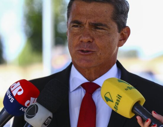 defesa-de-general-pede-impedimento-de-dino-em-denuncia-sobre-golpe