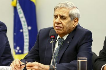 O ministro do Gabinete de Segurança Institucional (GSI), general Augusto Heleno, durante audiência da Comissão de Fiscalização Financeira e Controle da Câmara dos Deputados.