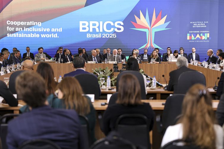 Brasília (DF), 26/02/2025 - O presidente Luiz Inácio Lula da Silva participa da sessão especial de abertura da primeira reunião de sherpas da presidência brasileira do BRICS, no Palácio Itamaraty. Foto: Marcelo Camargo/Agência Brasil