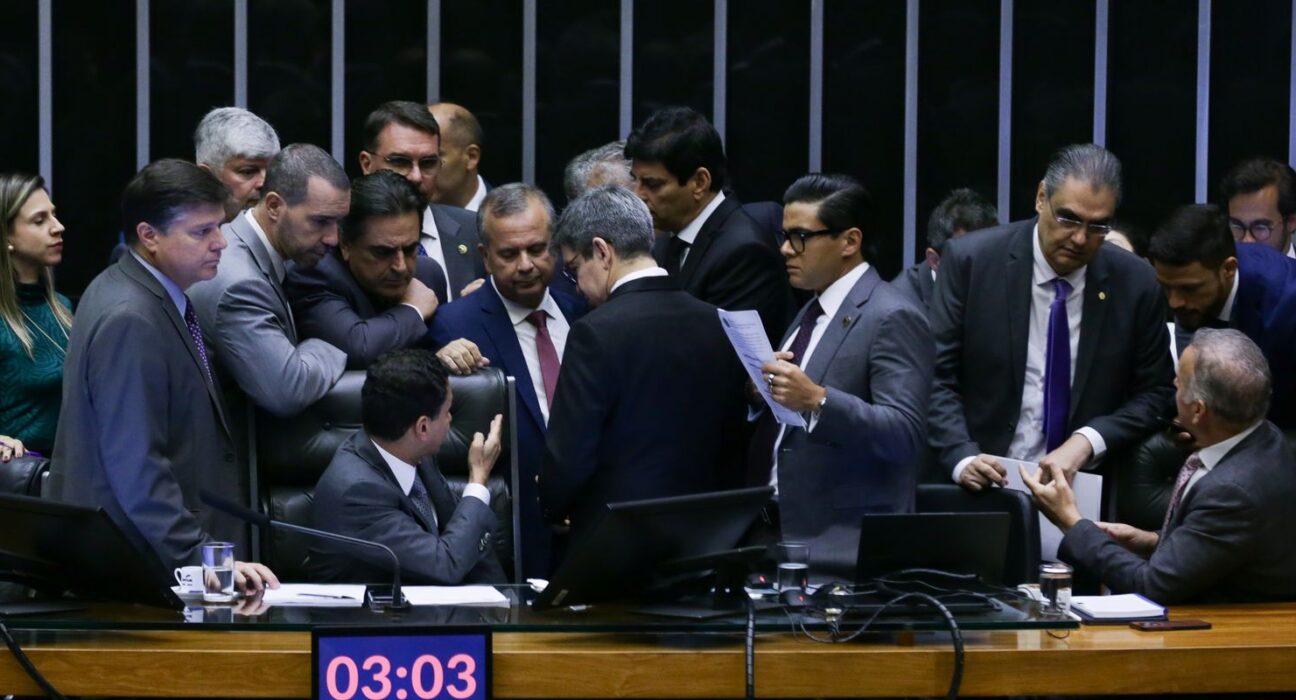 por-unanimidade,-stf-homologa-liberacao-das-emendas-parlamentares