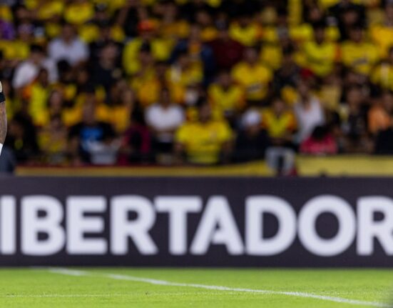 corinthians-joga-mal-e-se-complica-na-pre-libertadores