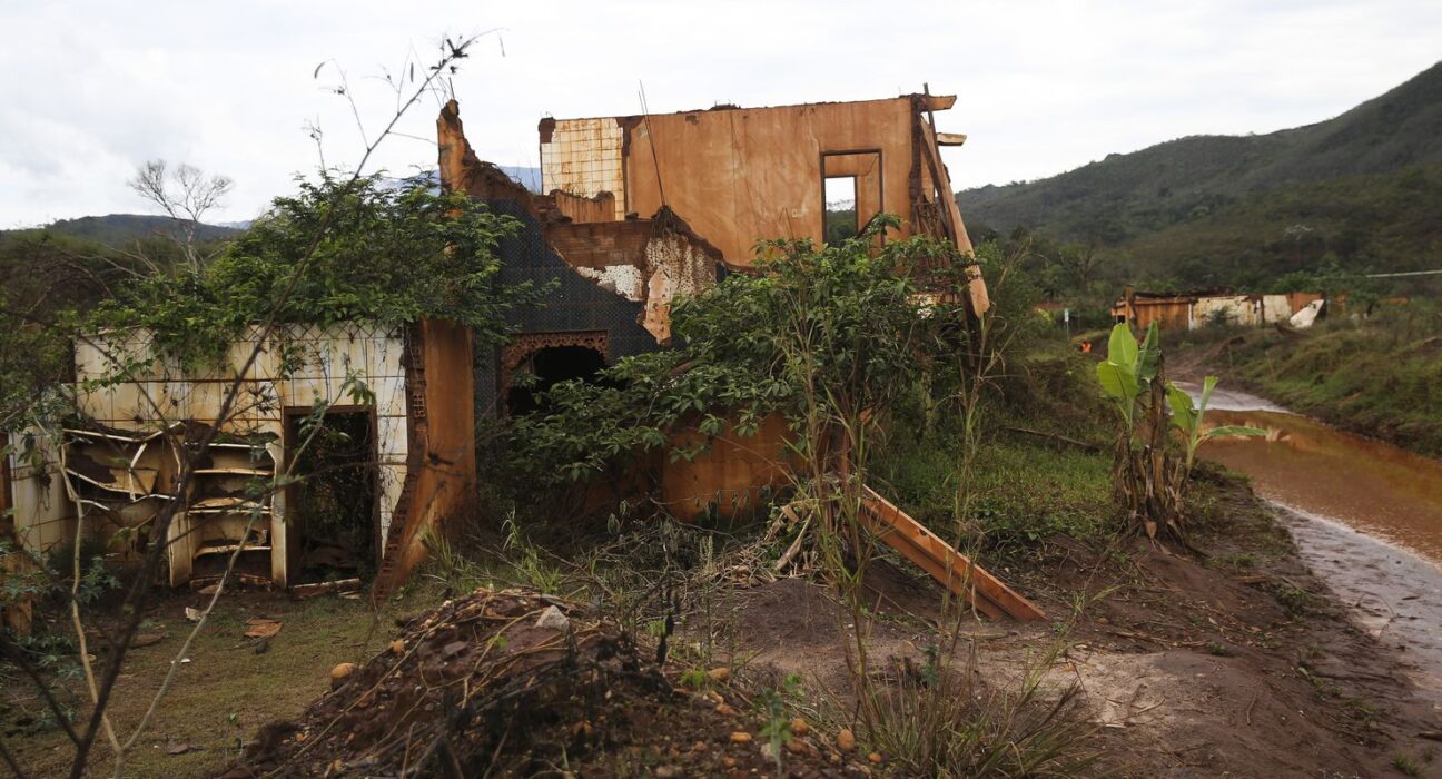 desastre-em-mariana:-26-municipios-aderem-a-acordo-de-reparacao