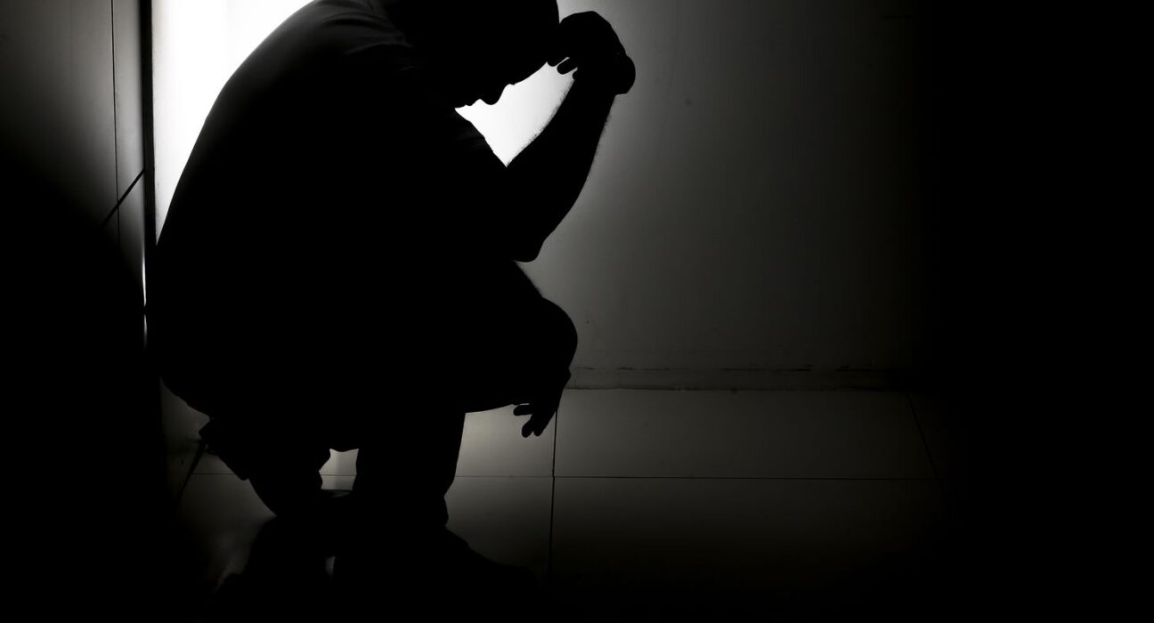 saude-mental:-afastamentos-dobram-em-dez-anos-e-chegam-a-440-mil