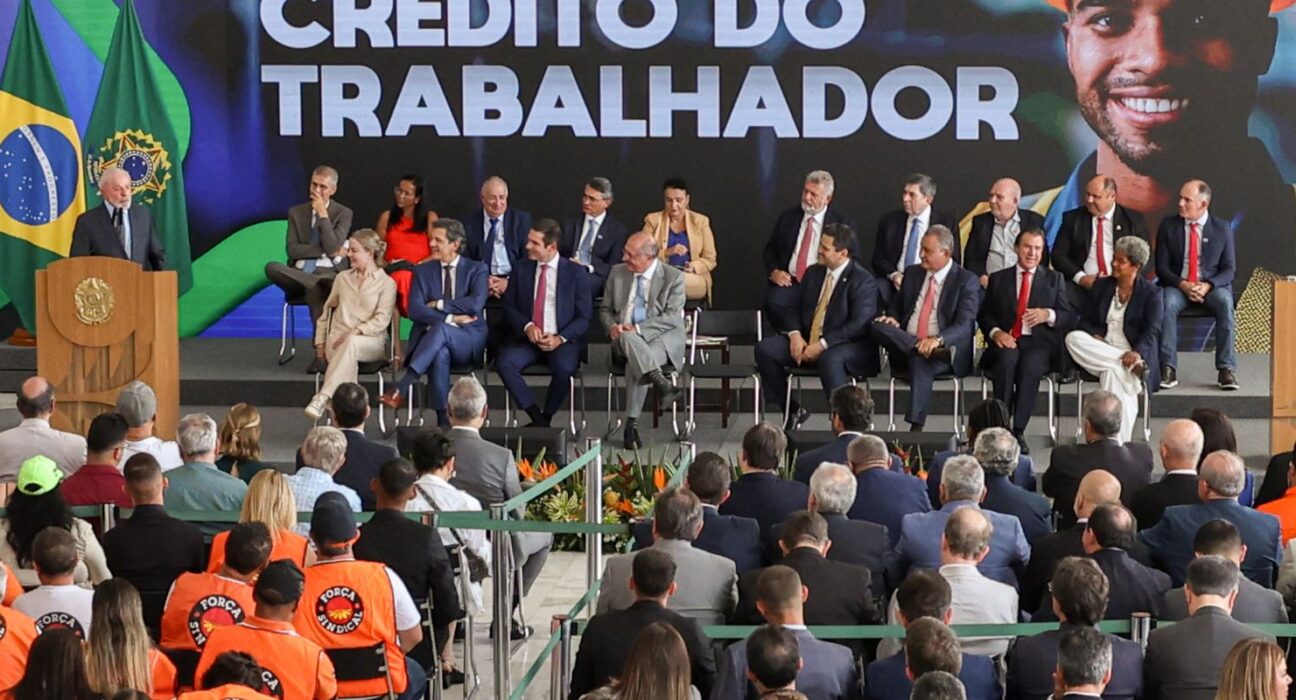 lula-autoriza-uso-do-esocial-para-ofertar-consignado-a-empregados-clt