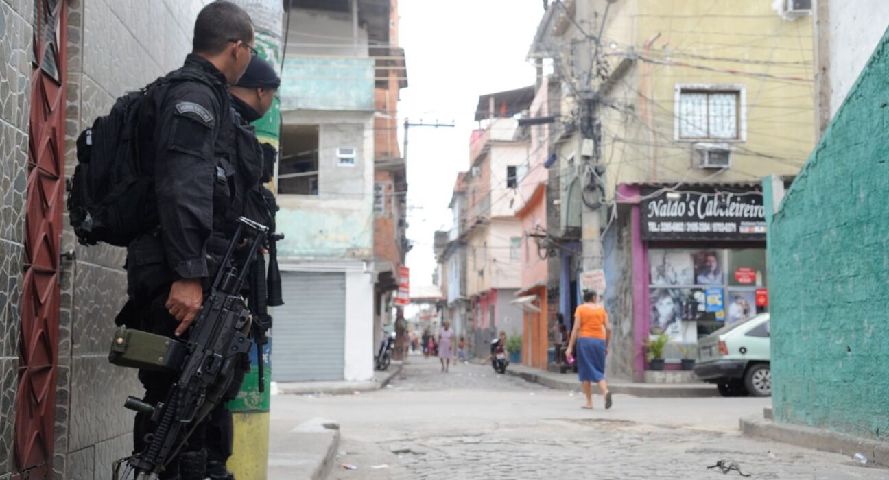 castro-diz-que-stf-retirou-barreiras-em-decisao-da-adpf-das-favelas