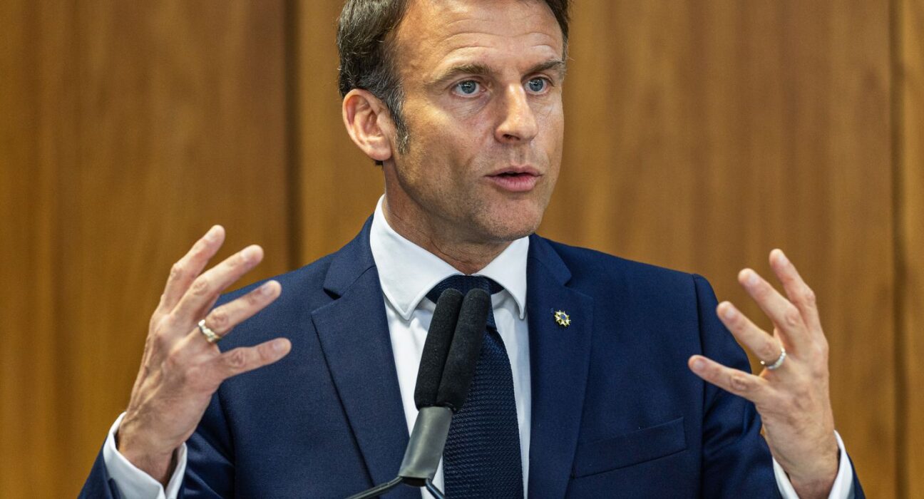 franca-reconhece-injustica-contra-haiti-por-divida-da-independencia