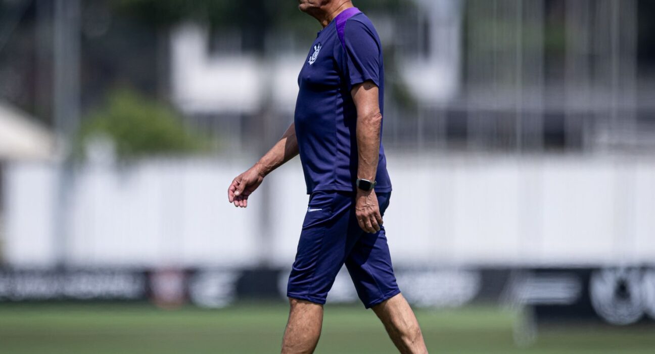 corinthians-demite-o-tecnico-argentino-ramon-diaz