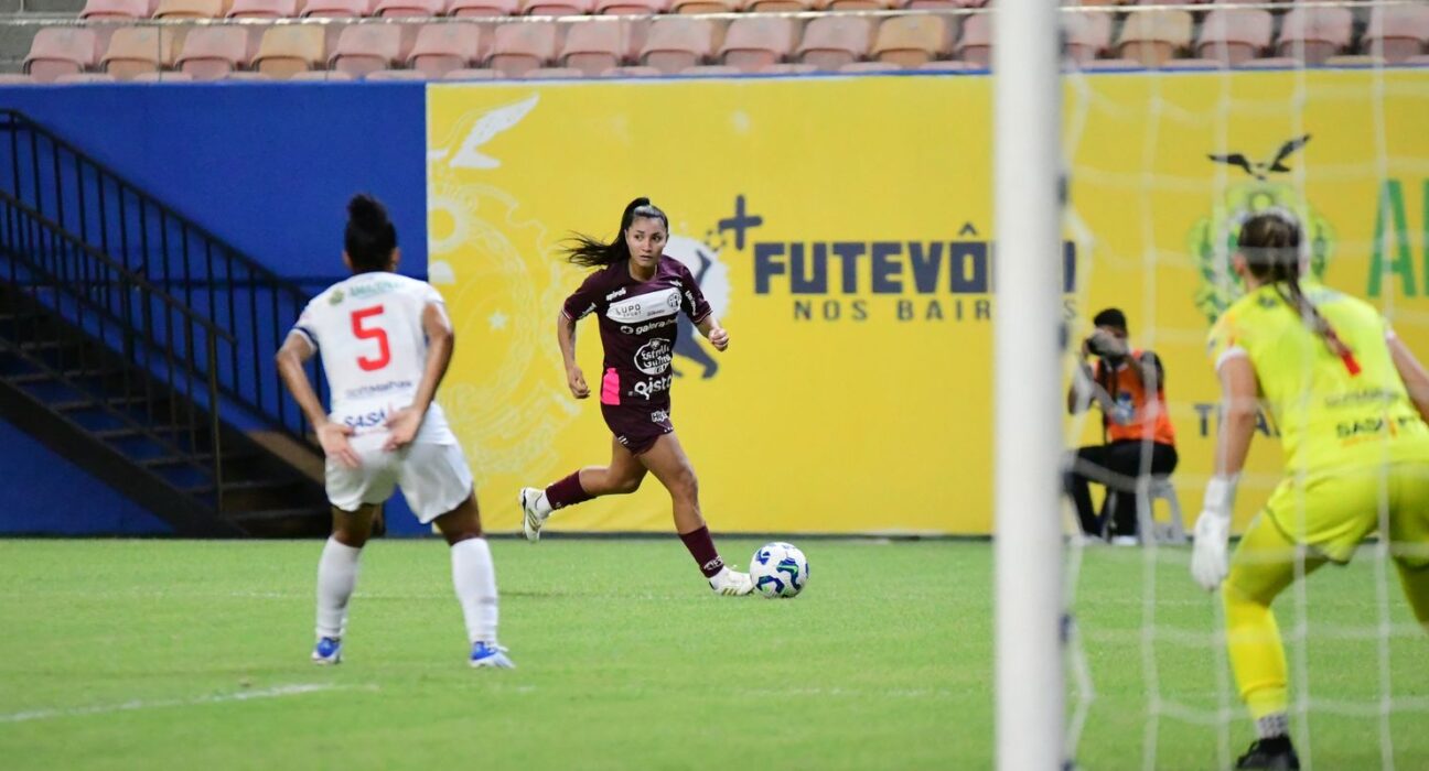 ferroviaria-derrota-inter-e-lidera-brasileirao-feminino:-2-a-1