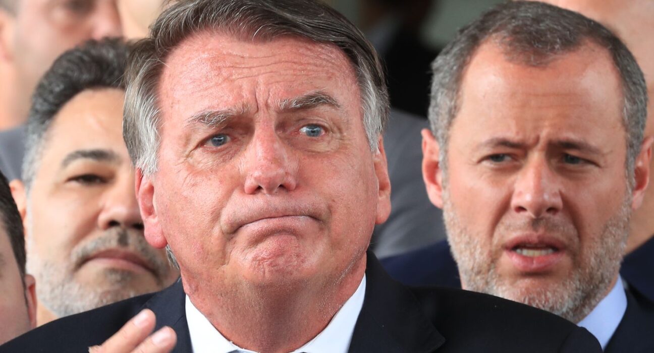 golpe:-apos-live-na-uti,-stf-intima-bolsonaro-em-hospital-de-brasilia
