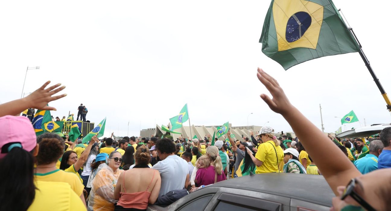 moraes-vota-para-condenar-acusado-de-liderar-acampamento-golpista