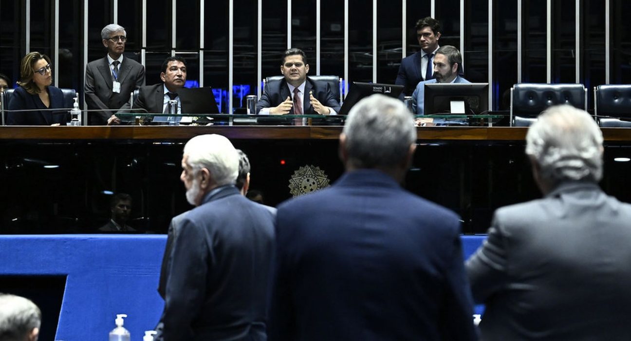 senado-aprova-cota-de-30%-para-mulheres-em-conselhos-de-estatais