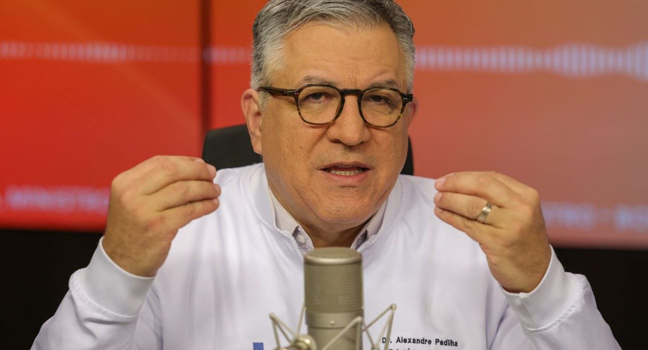 dengue:-vacina-do-butantan-deve-estar-disponivel-no-inicio-de-2026