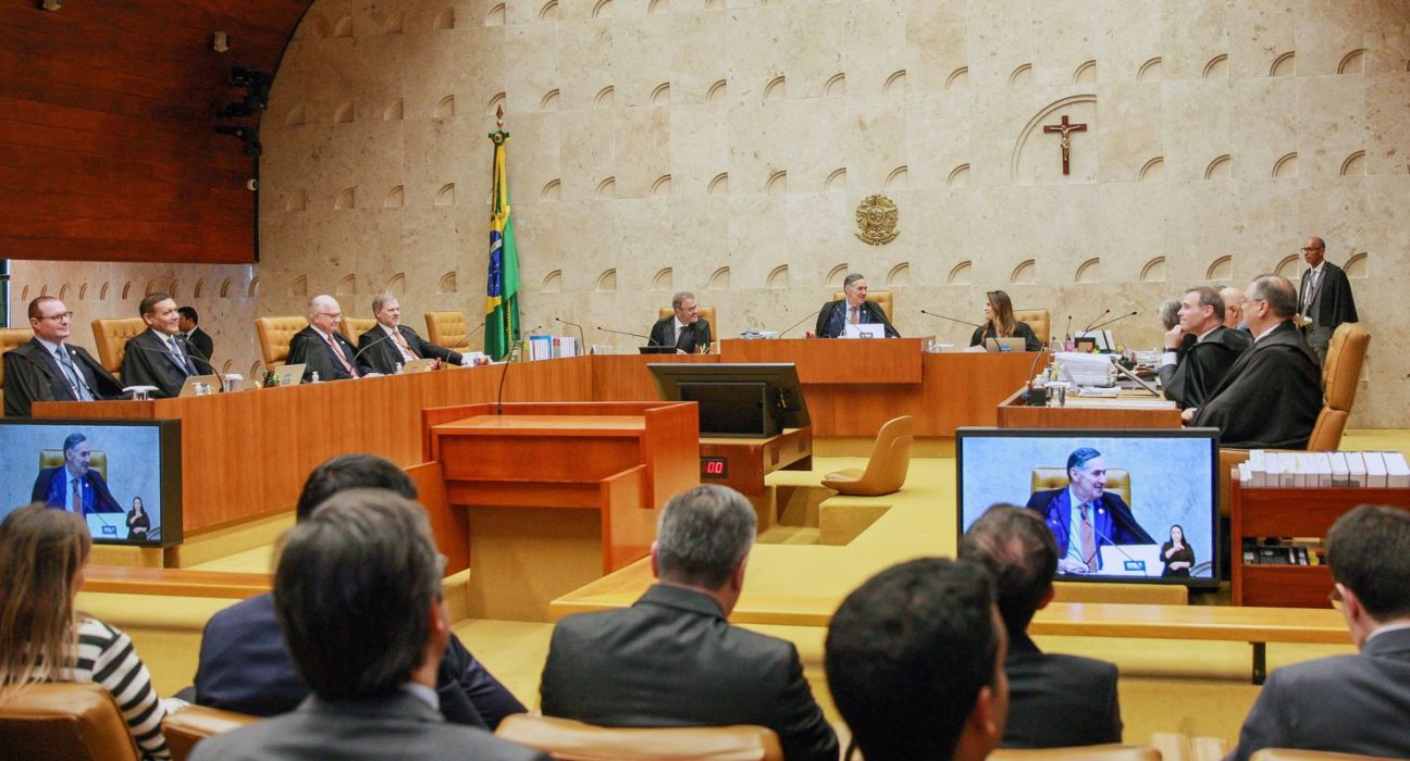 stf-suspende-julgamento-sobre-responsabilizacao-de-redes-por-postagens