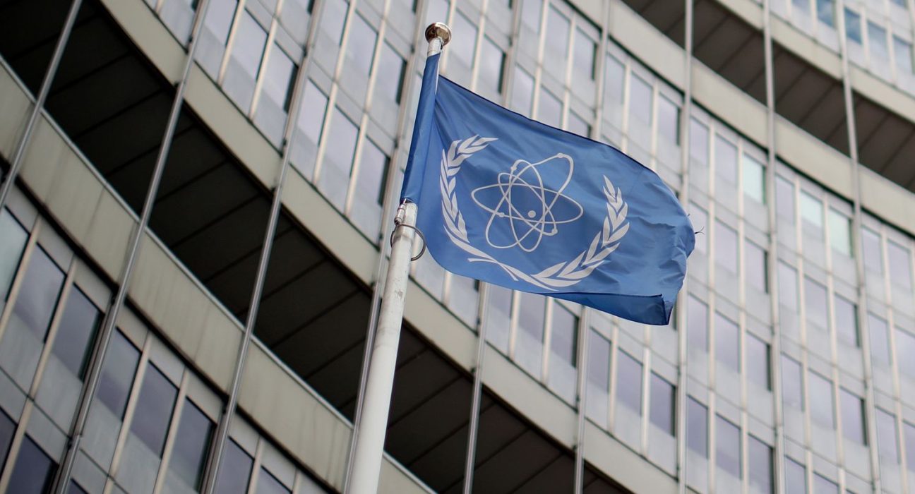 parlamento-do-ira-aprova-suspensao-da-cooperacao-com-agencia-atomica