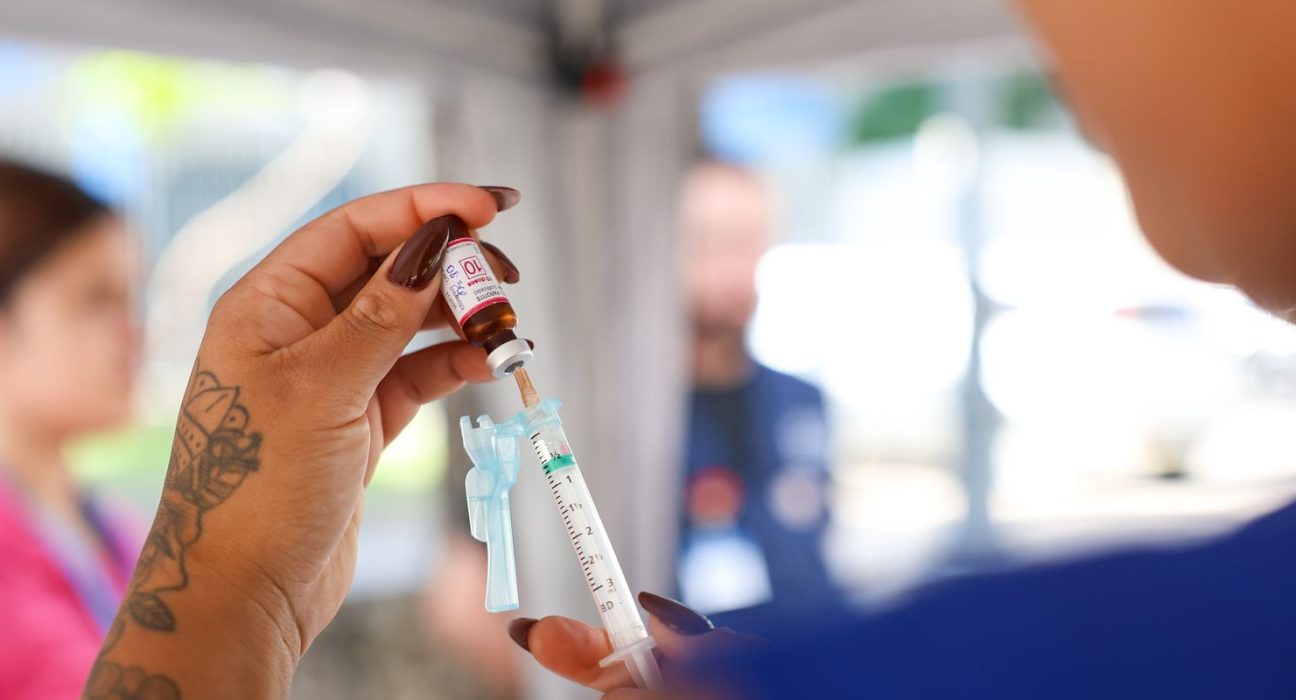 dose-de-reforco-de-vacina-contra-meningite-tera-protecao-maior