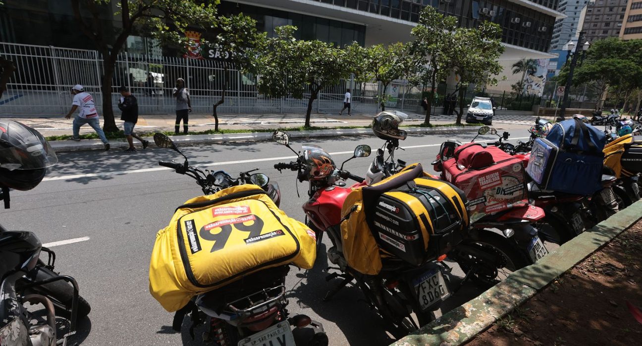 procon-sp-multa-uber-e-99-por-oferecer-servico-de-mototaxi-na-capital