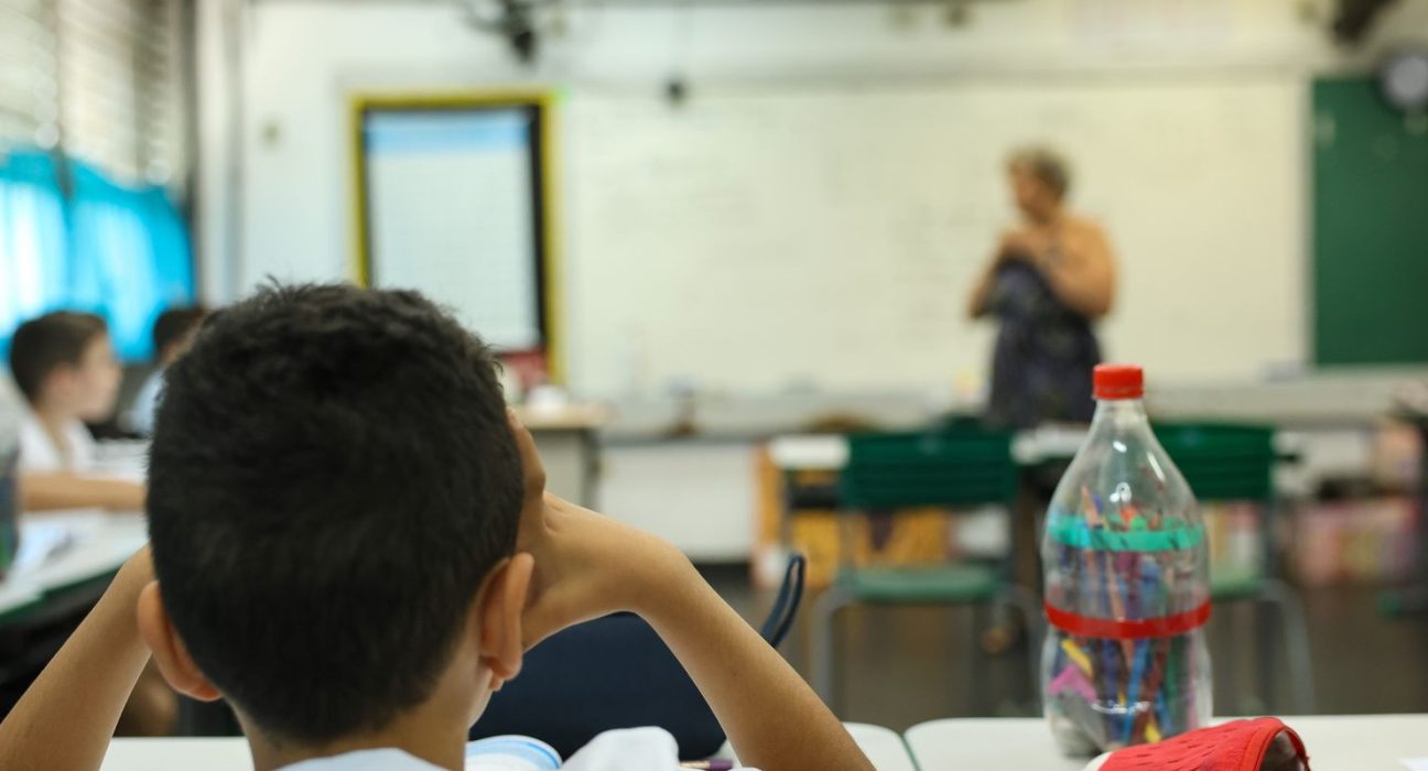 cnu-dos-professores:-prazo-para-pedir-isencao-de-taxa-vai-ate-sexta
