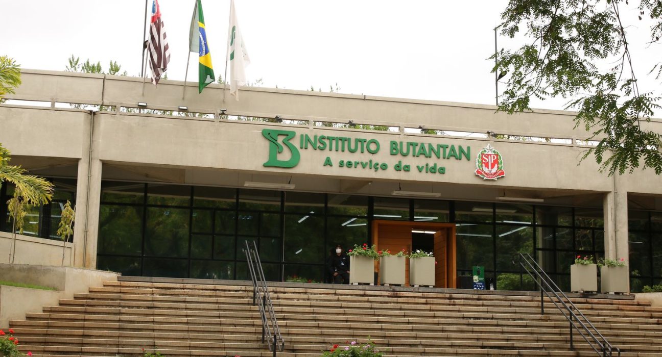 butantan-se-prepara-para-testar-vacina-contra-gripe-aviaria-em-humanos