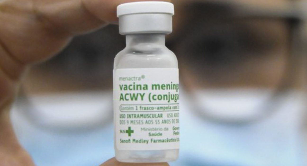 meningite:-entenda-como-fica-vacinacao-com-acwy-apos-mudanca-nas-doses