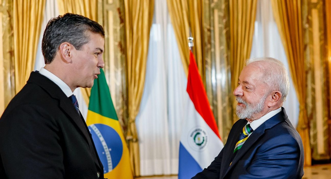 lula-e-santiago-pena-conversam-sobre-caso-de-espionagem-da-abin