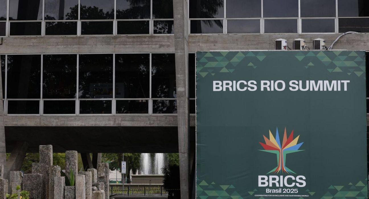 em-recado-aos-eua,-brics-critica-imposicao-de-tarifas-unilaterais