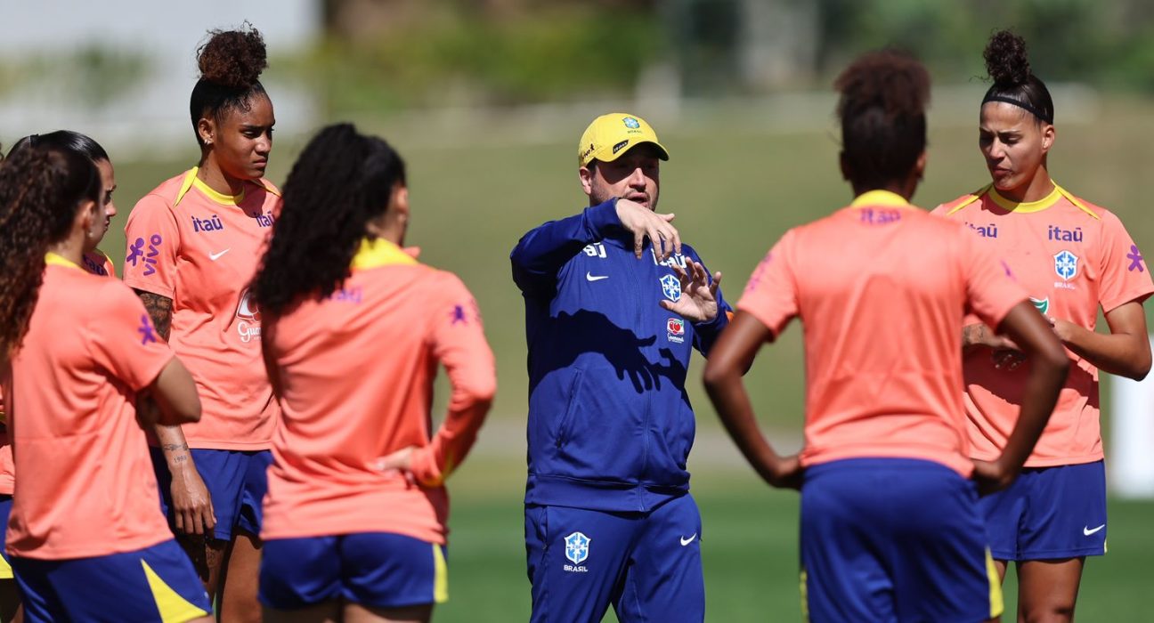 arthur-elias-admite-favoritismo-do-brasil-na-copa-america