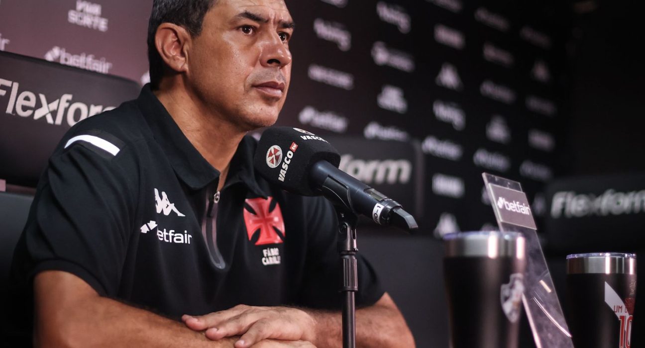 vitoria-anuncia-contratacao-do-tecnico-fabio-carille