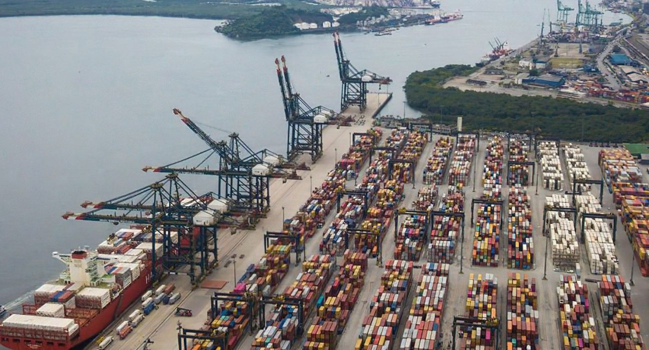 imprensa-internacional-repercute-tarifaco-de-trump-contra-o-brasil